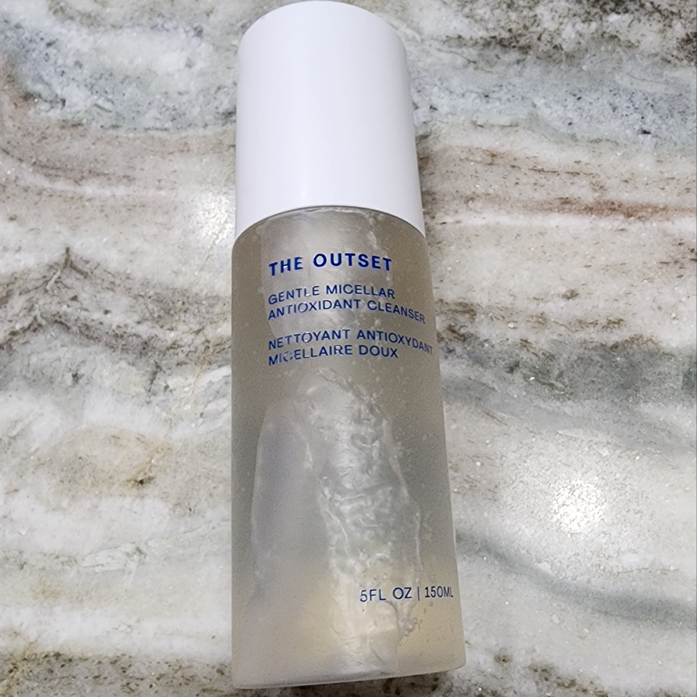 The Oustset Gentle Micellar Antioxidant Cleanser